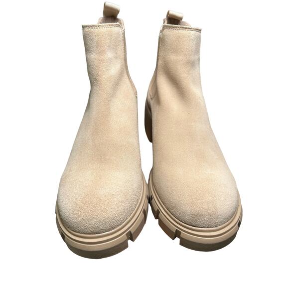 Steve Madden Women's Howler Chelsea Boot: Heeled Ankle Boot, SZ 8.5 Shoes - Picture 6 of 10